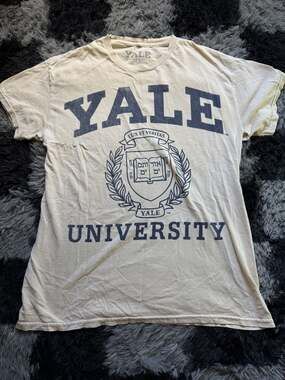 Yale University Cream Graphic T-Shirt